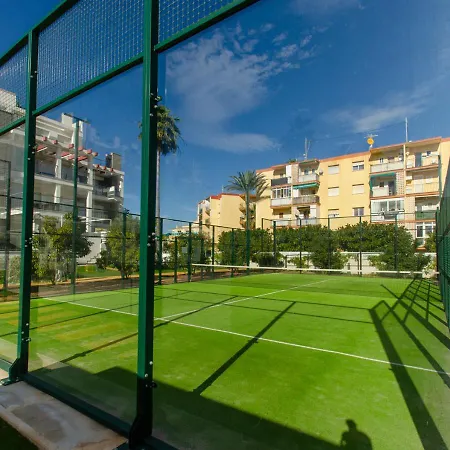 Viktoria Iii Playa Con Acogedora Terraza * دينايا